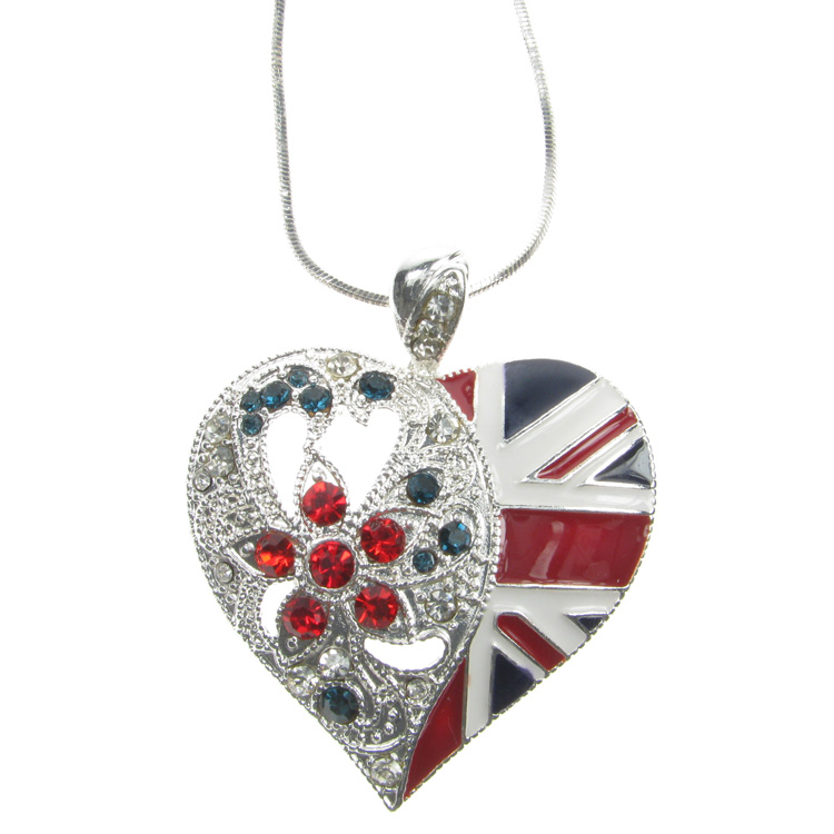 Union Jack Heart Pendant and Chain - Unistylez.com